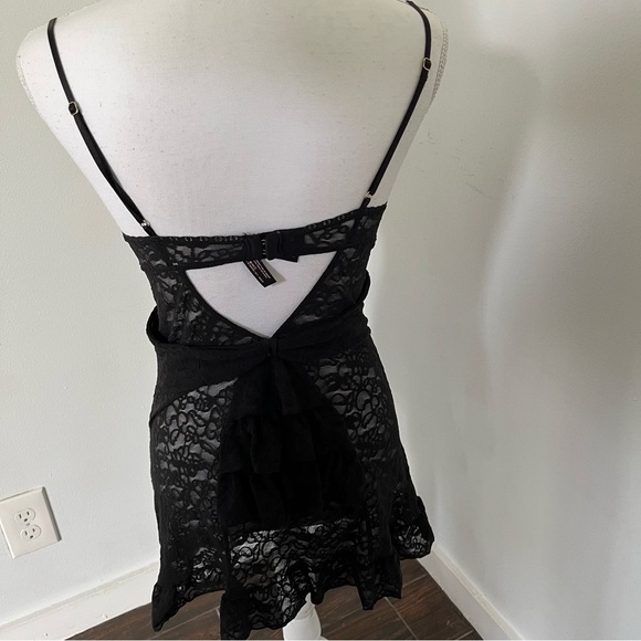 2011 Victoria’s Secret black lace ruffle babydoll lingerie dress. - Picture 4 of 5